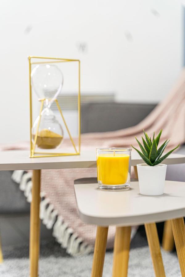 Jkg Solutions Presents Cosy Apartamento